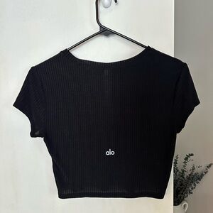 ALO Yoga Ribbed Sea Coast Cropped Short Sleeve Tee- Size Small NWOT
